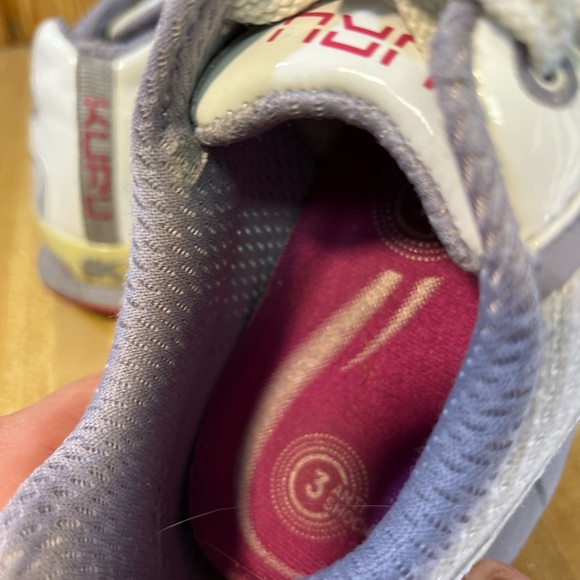 Kuru Carrera Running shoes women’s size 6.5 - Picture 7 of 10
